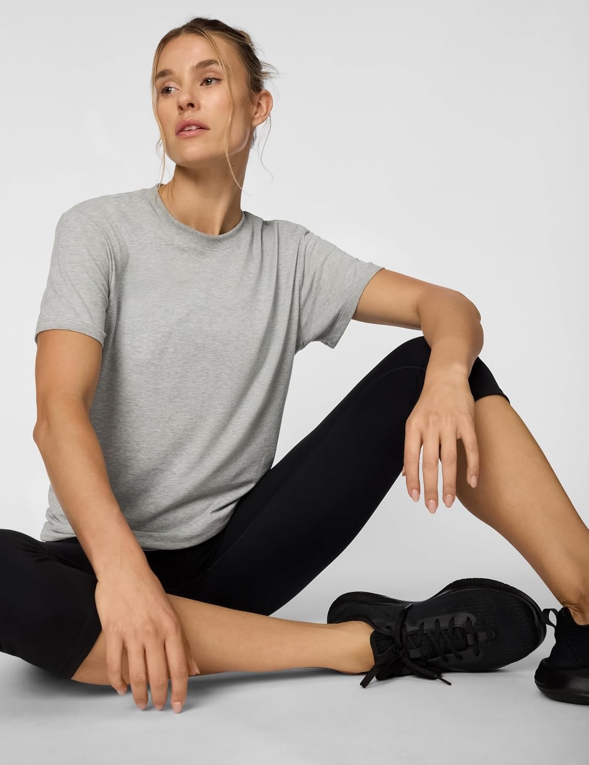 image:imageNike Womens One Relaxed Drifit ShortSleeve TopSmoke GreyHeather
