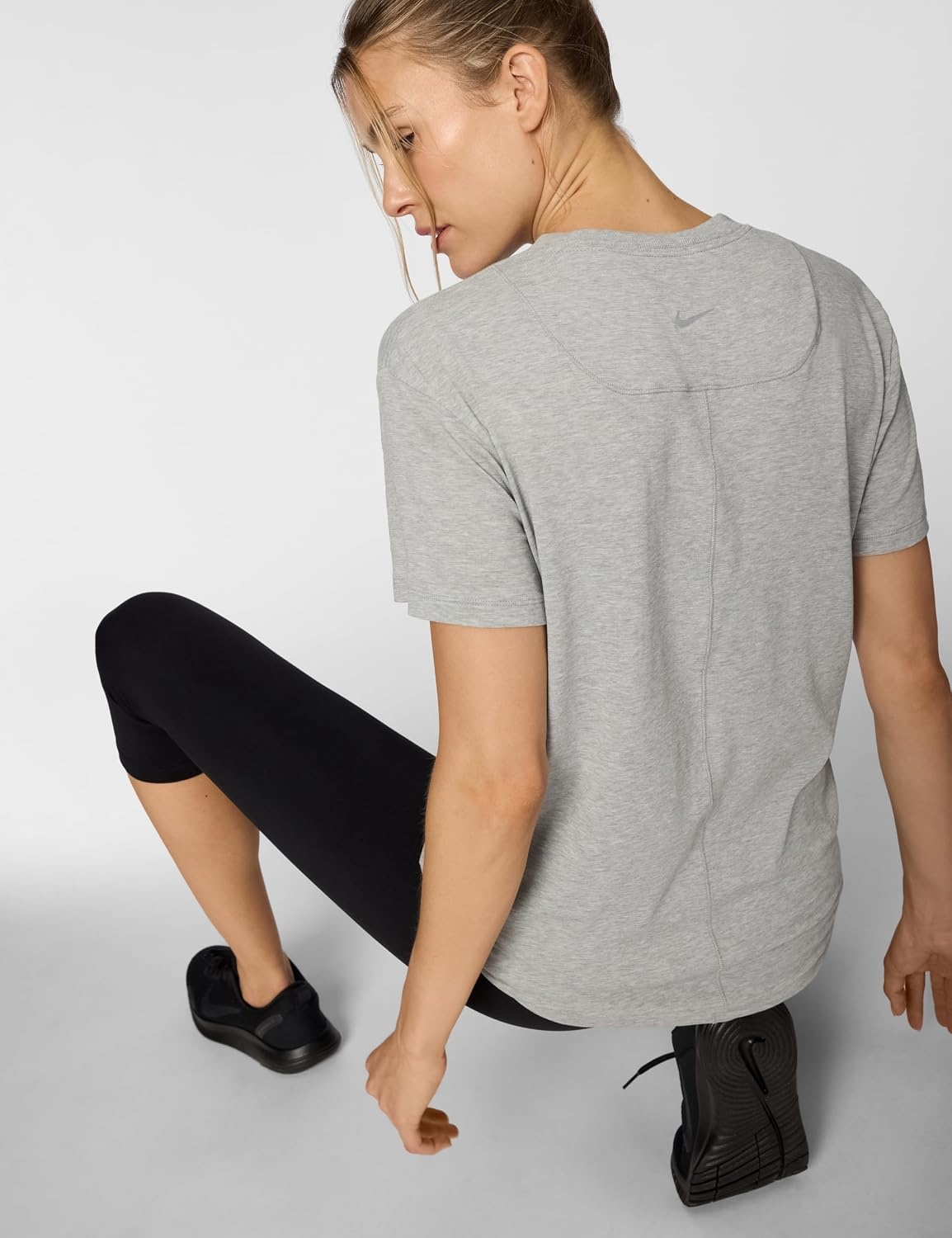 image:imageNike Womens One Relaxed Drifit ShortSleeve TopSmoke GreyHeather