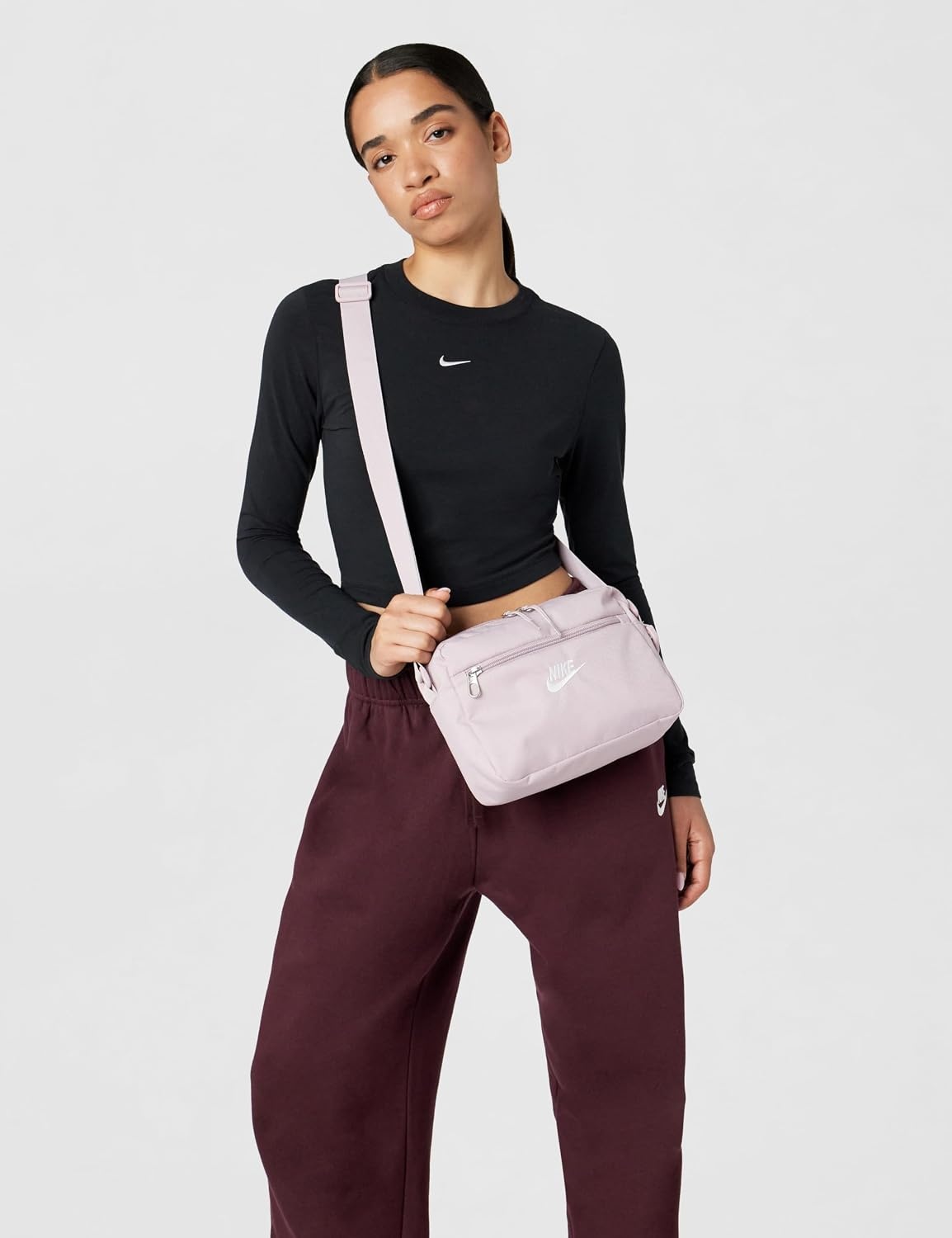 image:imageNike Unisex Adult Classics Heritage 20 Crossbody Bag 2L or 4L Mens and WomensParticle RoseParticle RoseWhite