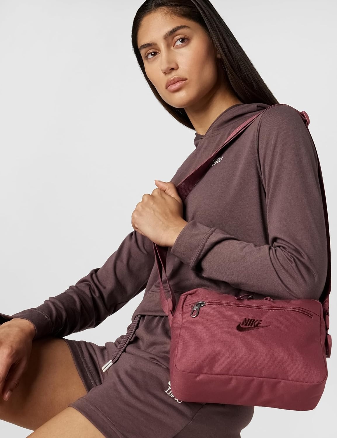 image:imageNike Unisex Adult Classics Heritage 20 Crossbody Bag 2L or 4L Mens and WomensPink SmokePink SmokeMystic Dates