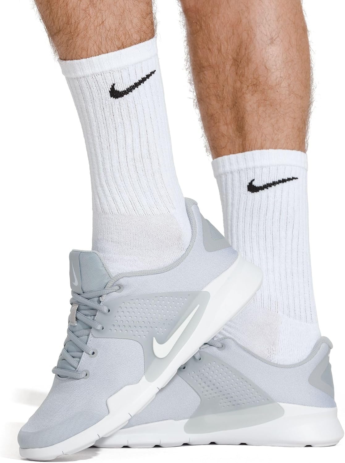 image:imageNike Unisex Adult Everyday Cushioned Training Crew Socks 6Pack Mens and WomensWhiteBlack