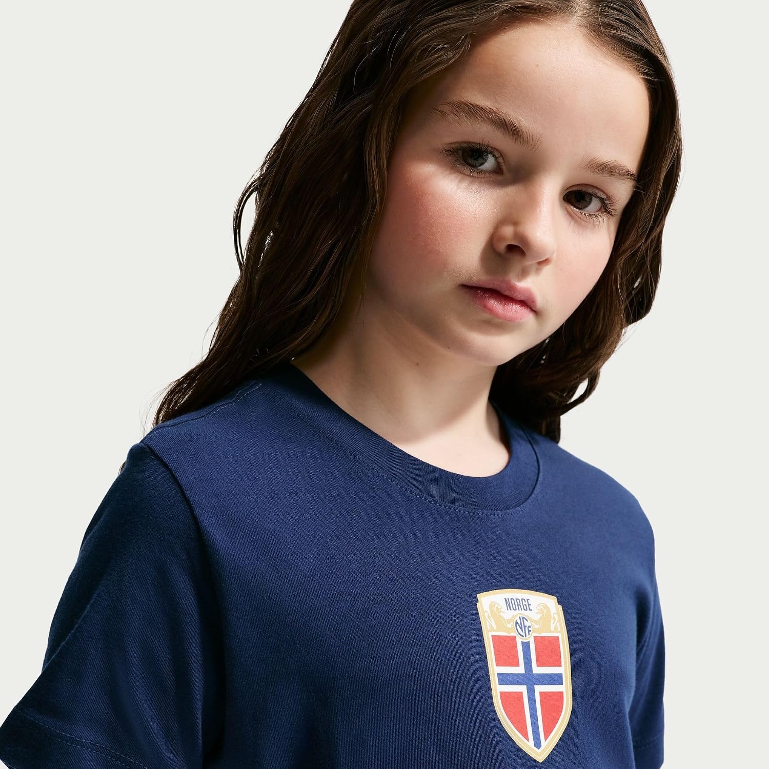 image:imageNike Unisex Big Kids Sportswear Club World Cup TShirt Boys and GirlsNorway Blue Void