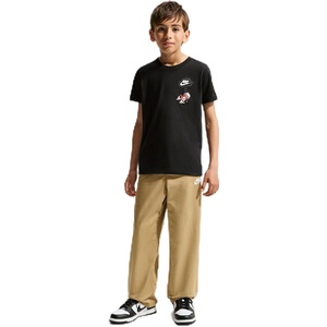 Nike Unisex Big Kids’ Sportswear Club Boxy Rest T-Shirt – Boys and Girls((Multi Sport Two)/Black)