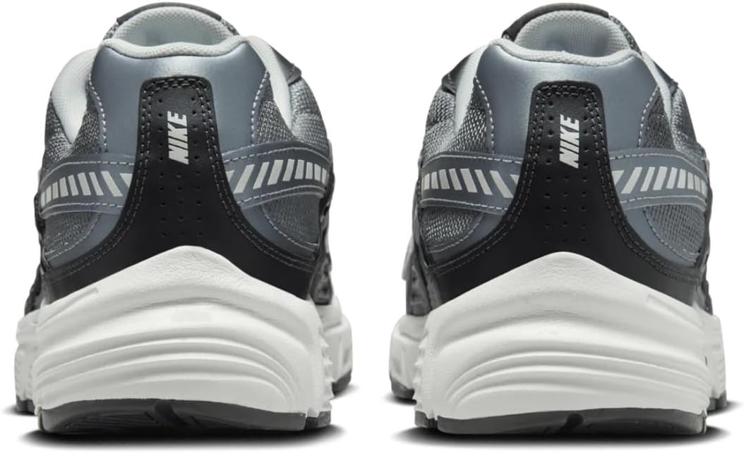 image:imageNike Mens Initiator ShoesAnthraciteMetallic Cool GreySmoke Grey
