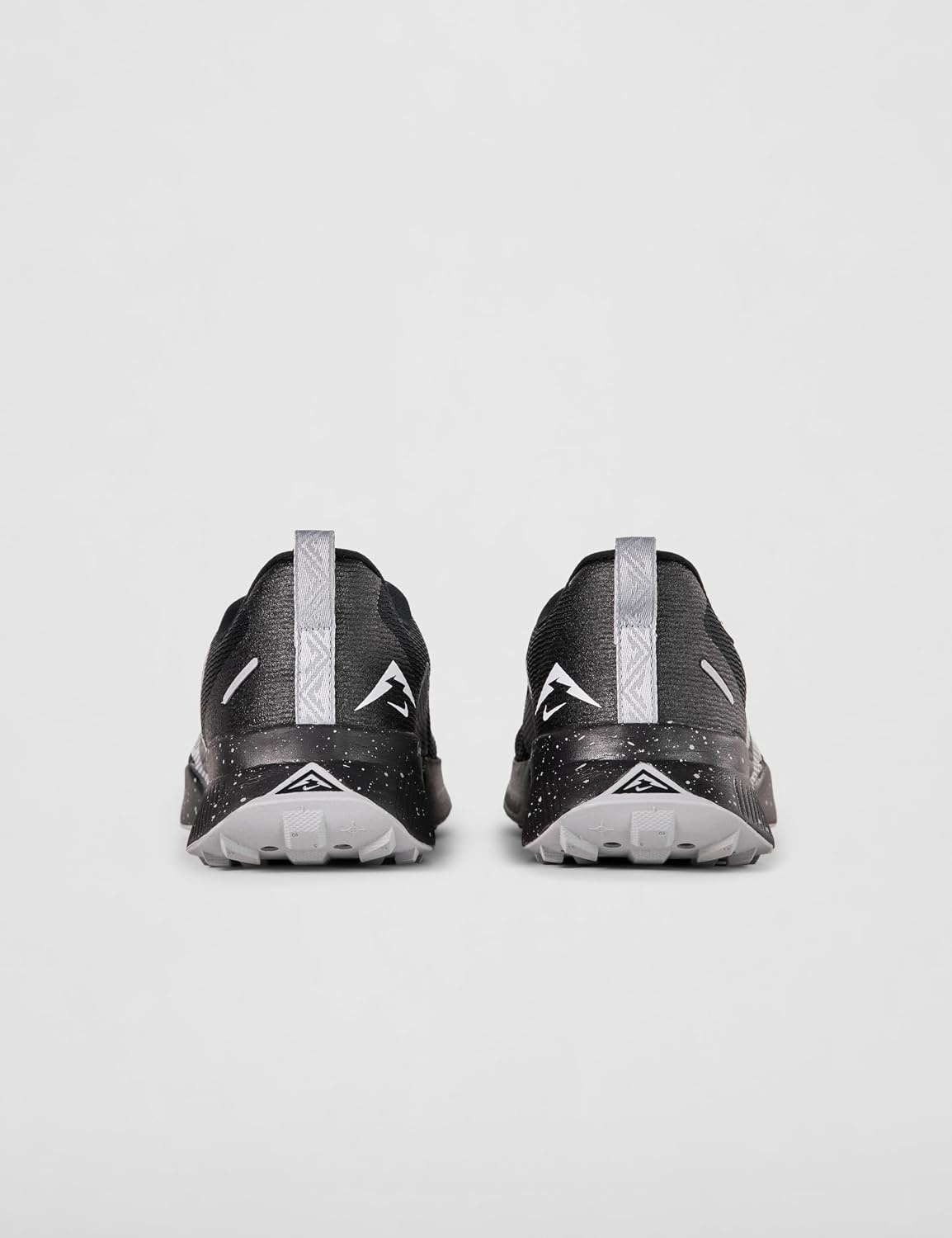 image:imageNike Mens Juniper Trail 3 Trail Running ShoesBlackBlackWolf GreyPhoton Dust