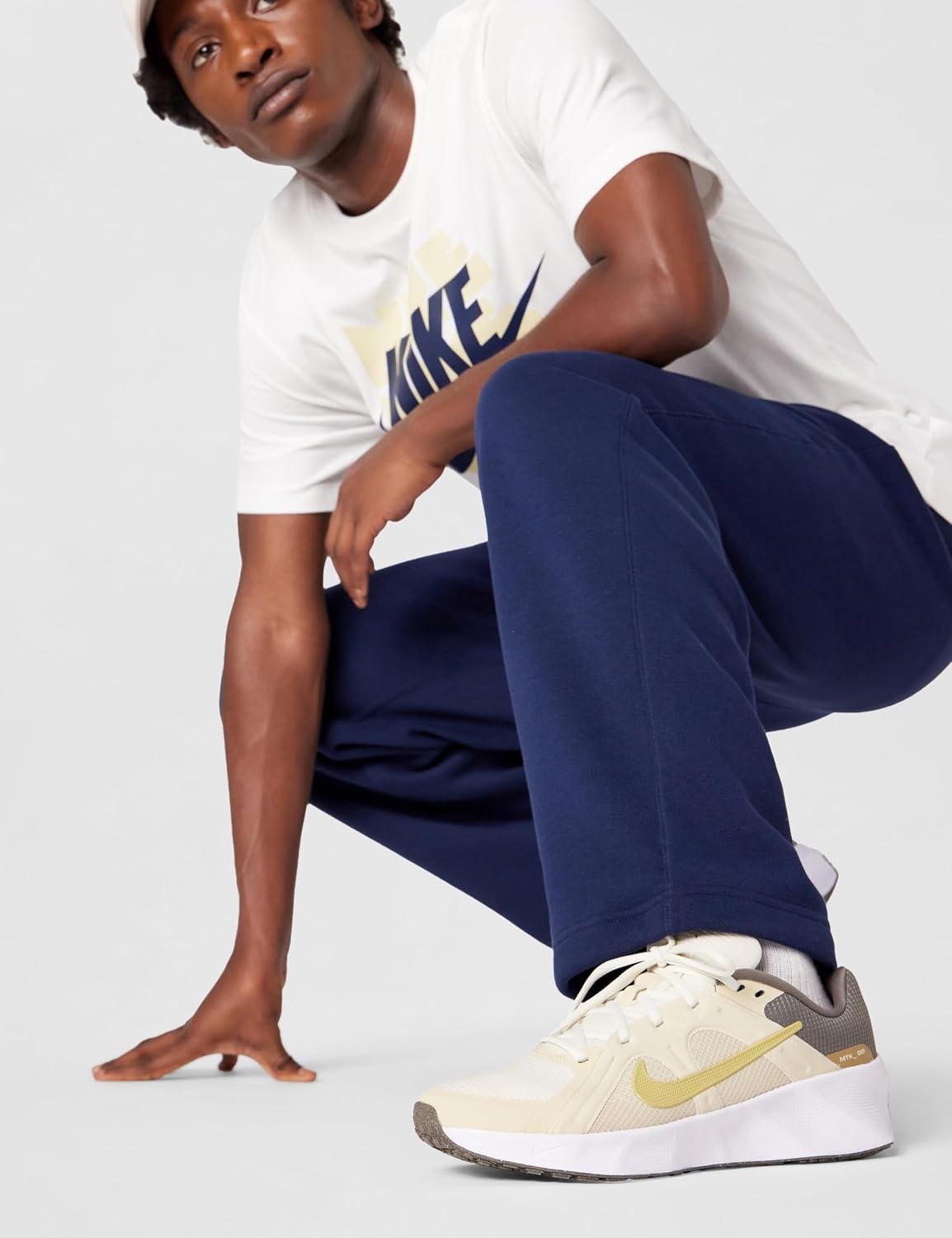 image:imageNike Mens Metro Tek Lifestyle ShoesLight KhakiBuff GoldCave StoneSoft Pearl