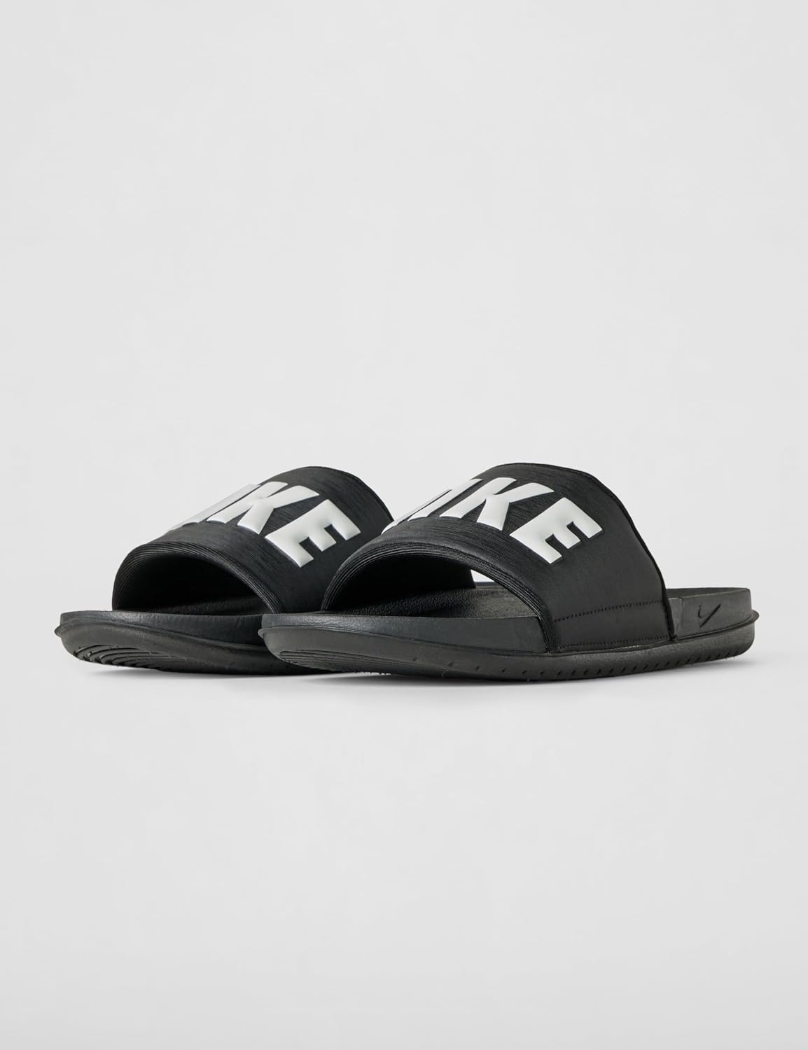 image:imageNike Mens Offcourt SlidesBlackWhiteBlack