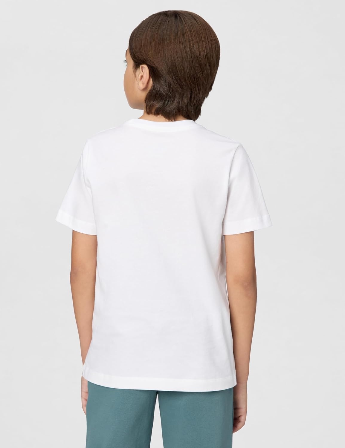 image:imageNike Unisex Big Kids Club Football TShirt Boys and GirlsWhite