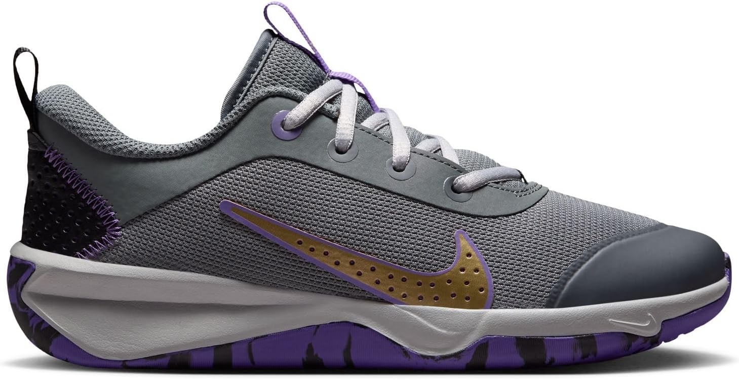image:imageNike Unisex Kids MultiCourt Shoes Boys and Girls SneakersSmoke GreyMetallic Goldaction Grape