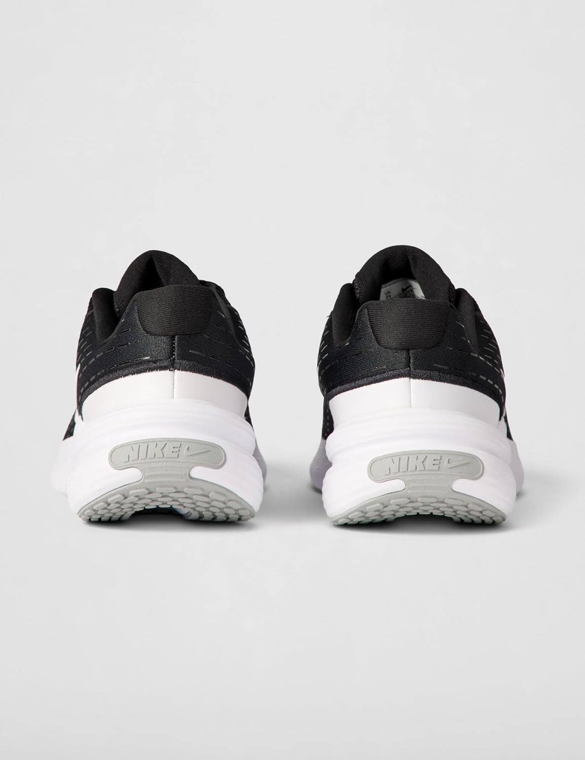 image:imageNike Unisex Kids Uplift SC Shoes Boys and Girls SneakersBlackWhite