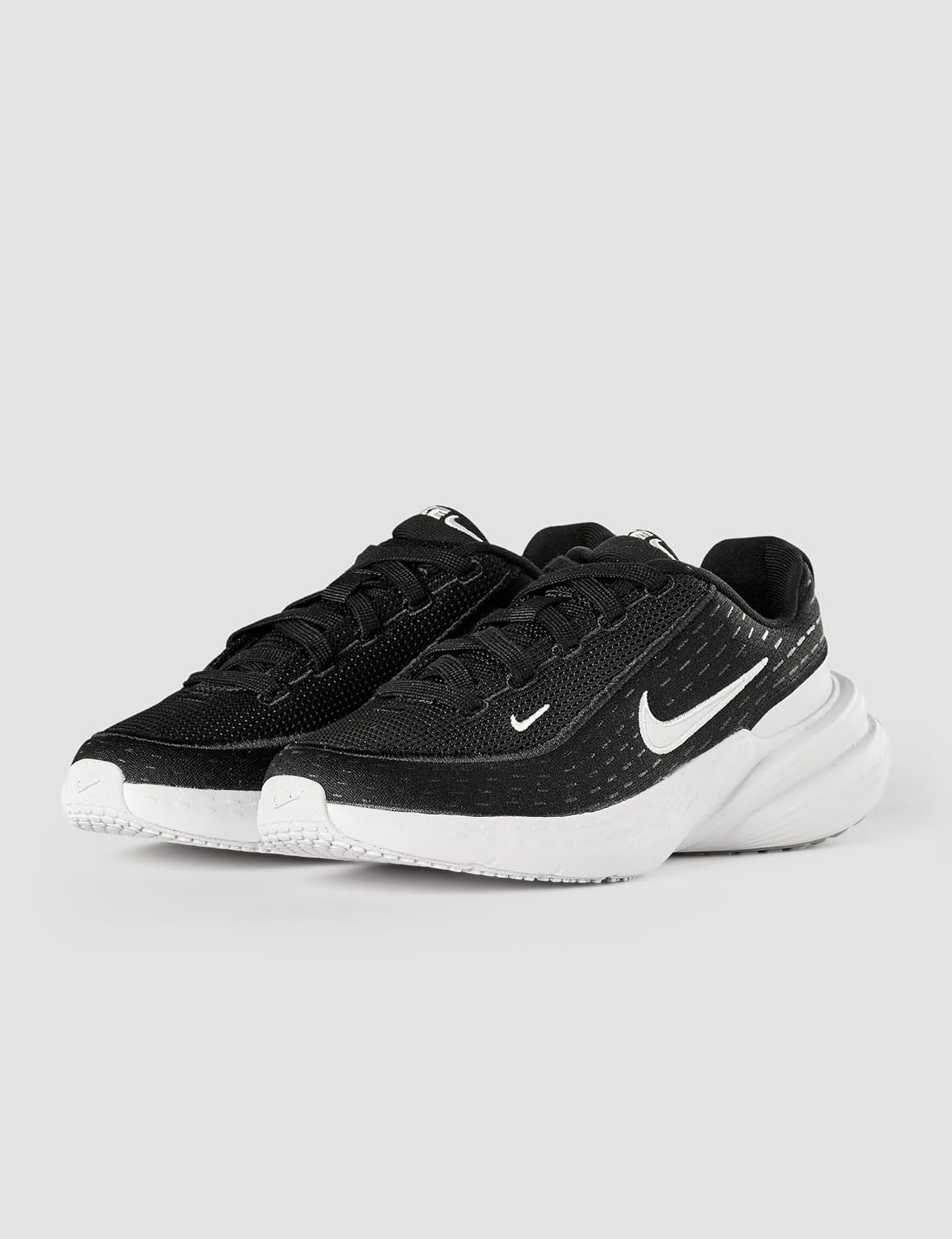 image:imageNike Unisex Kids Uplift SC Shoes Boys and Girls SneakersBlackWhite