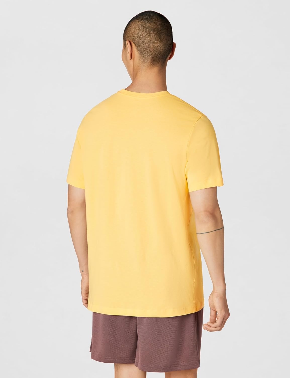image:imageNike Mens Logo Sportswear TShirtTopaz Gold