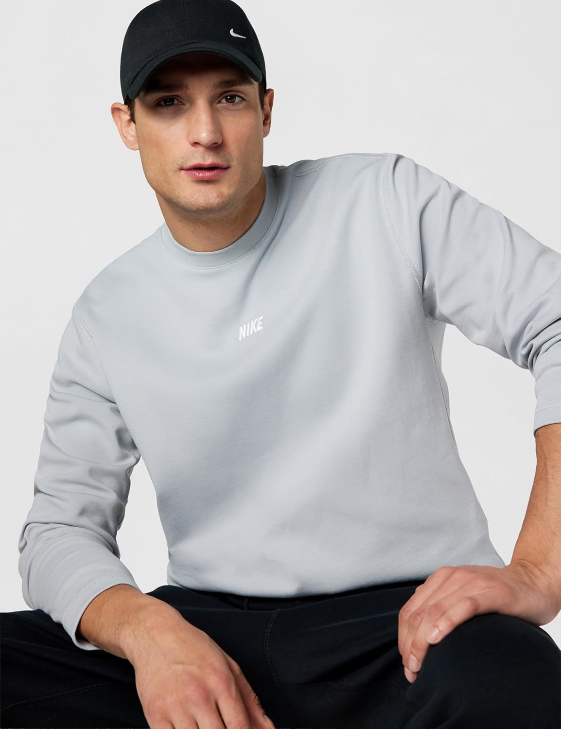 image:imageNike Mens Sportswear Club LongSleeve Varsity CrewLight Smoke GreyWhite