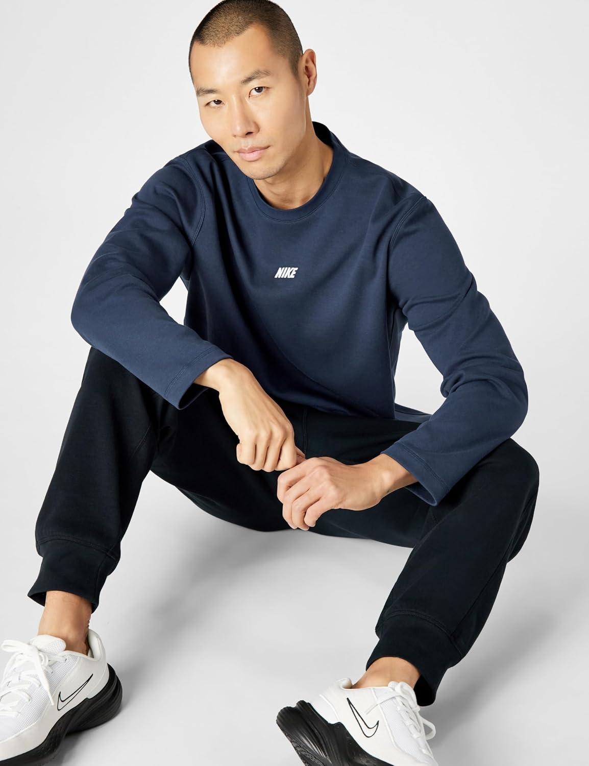 image:imageNike Mens Sportswear Club LongSleeve Varsity CrewObsidianWhite
