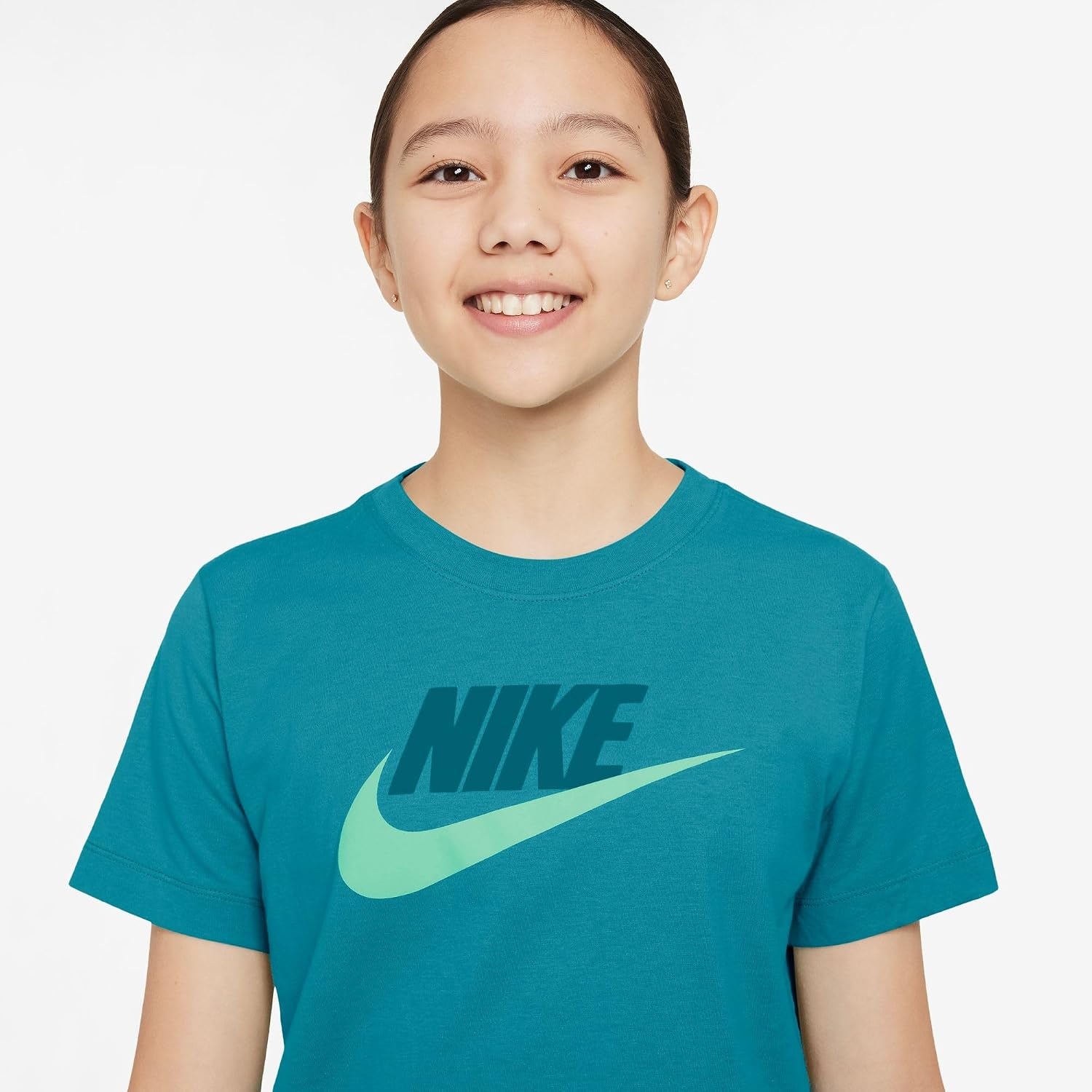 image:imageNike Unisex Big Kids Sportswear Club TShirt Large Swoosh Logo Boys and GirlsEnergyBright SpruceArctic Green