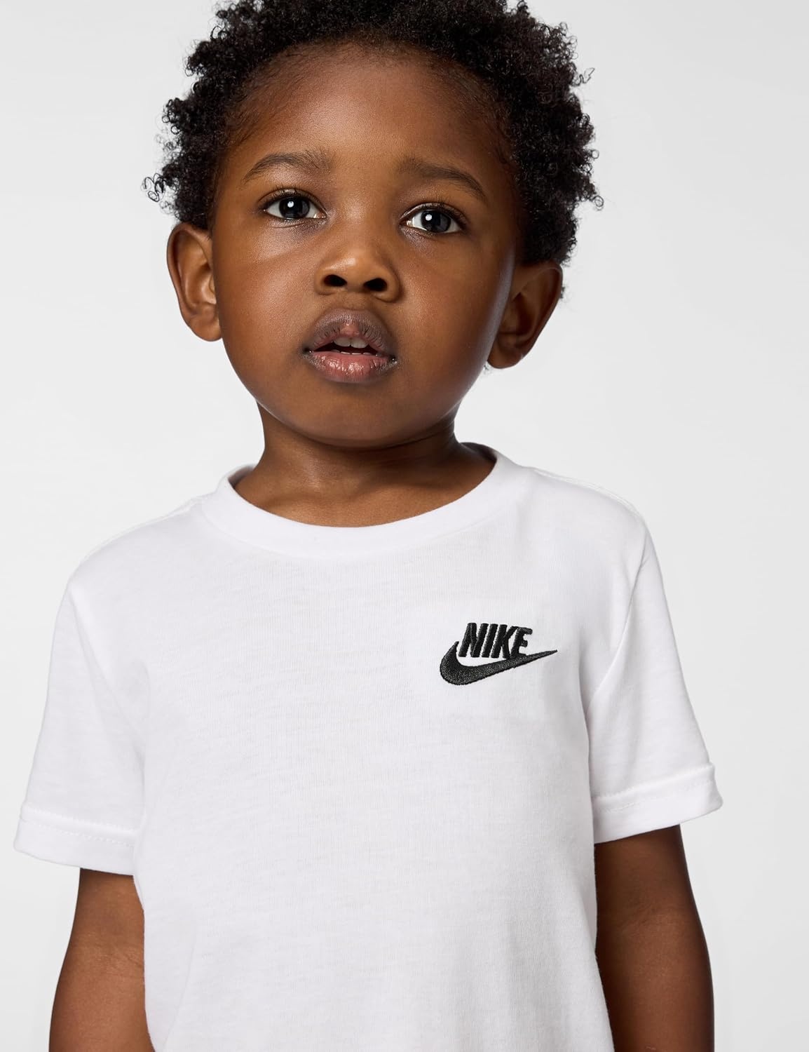 image:imageNike Unisex Big Kids Sportswear Club TShirt Large Swoosh Logo Boys and GirlsWhite