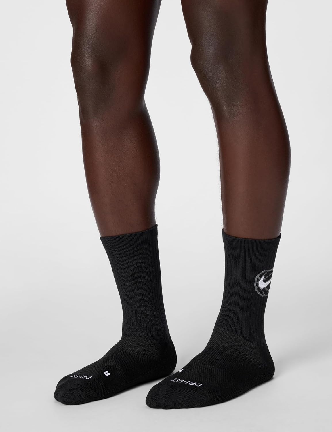 image:imageNike Unisex Adult Everyday Crew Basketball Socks 3 Pair Mens and WomensBlackWhite