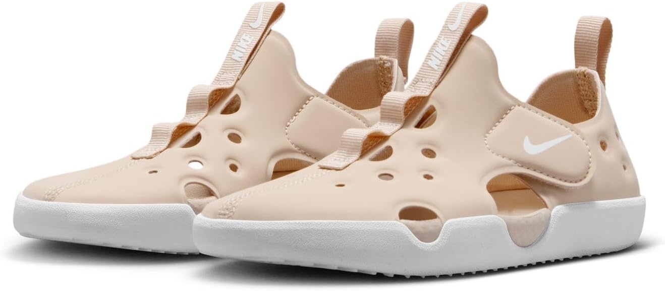 image:imageNike Unisex Kids Sunray Protect 4 Sandals Boys Girls Toddlers amp Baby ShoesSanddriftWhite