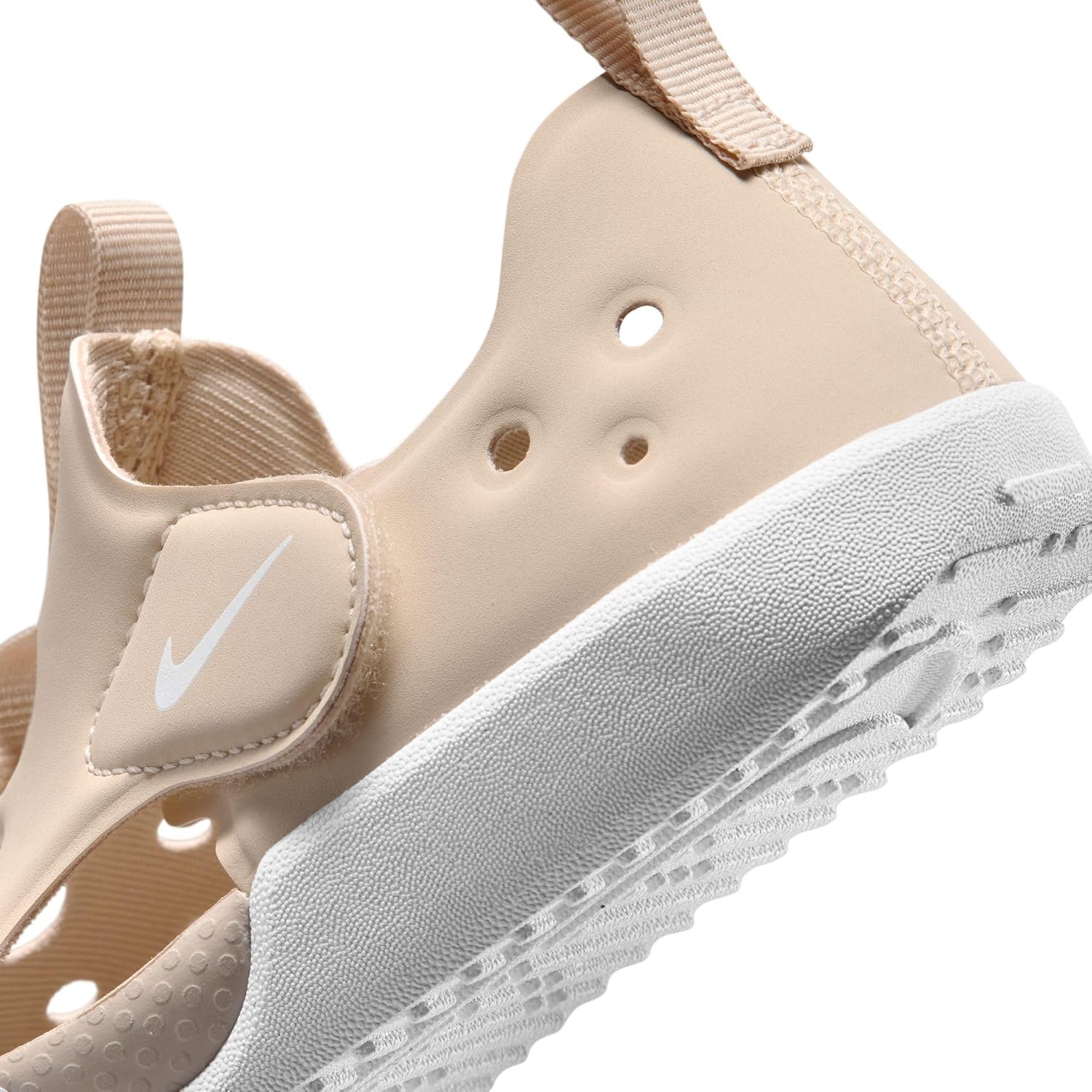 image:imageNike Unisex Kids Sunray Protect 4 Sandals Boys Girls Toddlers amp Baby ShoesSanddriftWhite