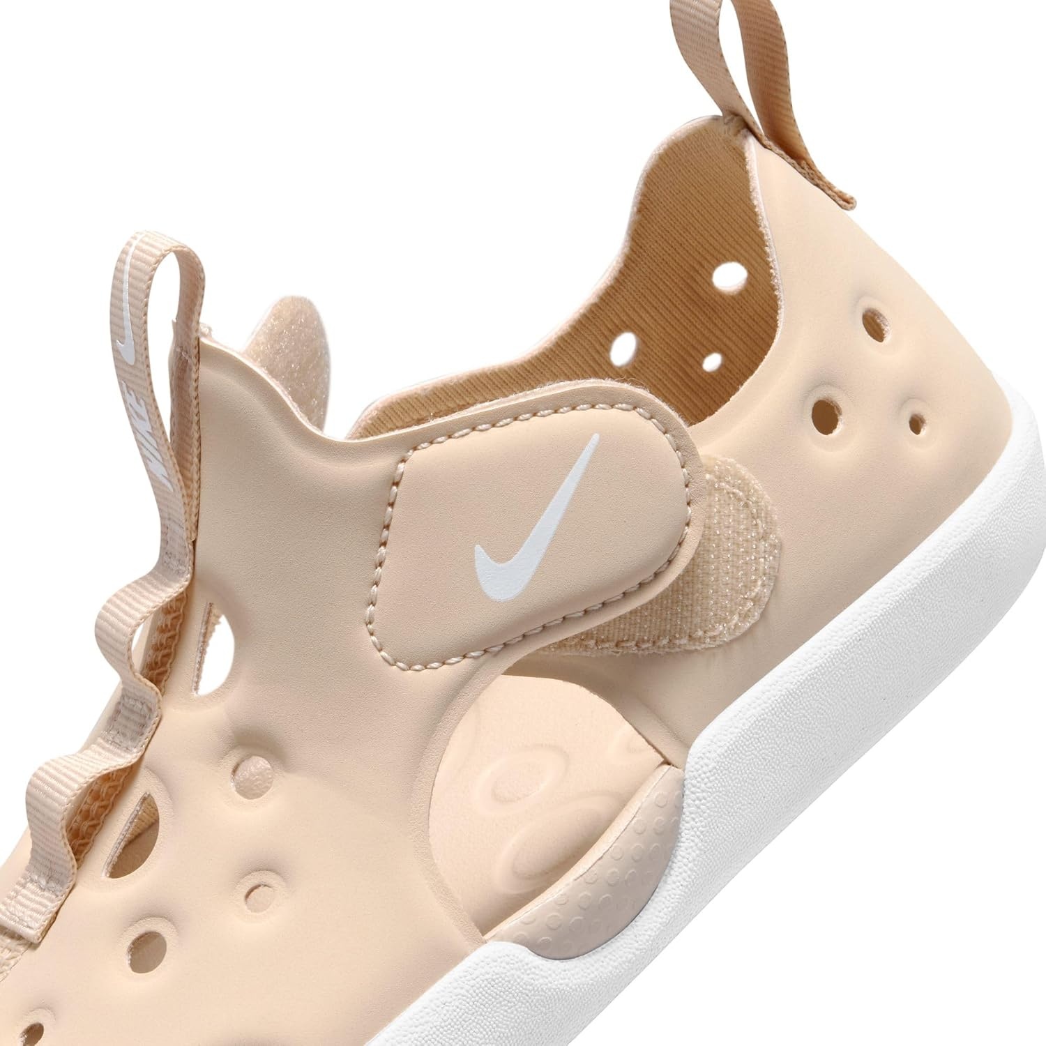 image:imageNike Unisex Kids Sunray Protect 4 Sandals Boys Girls Toddlers amp Baby ShoesSanddriftWhite