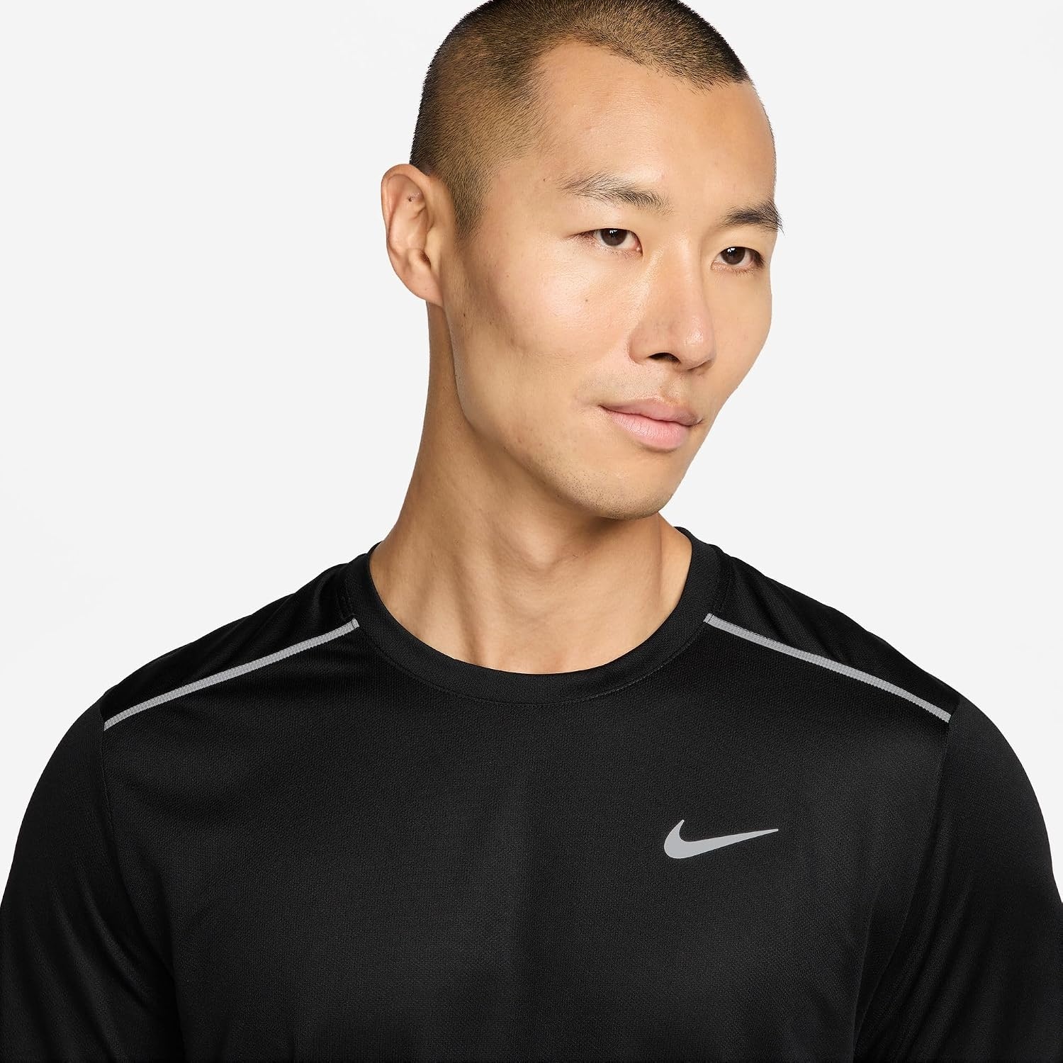 image:imageNike Mens Miler DriFit UV ShortSleeve Running TopBlackReflective Silver