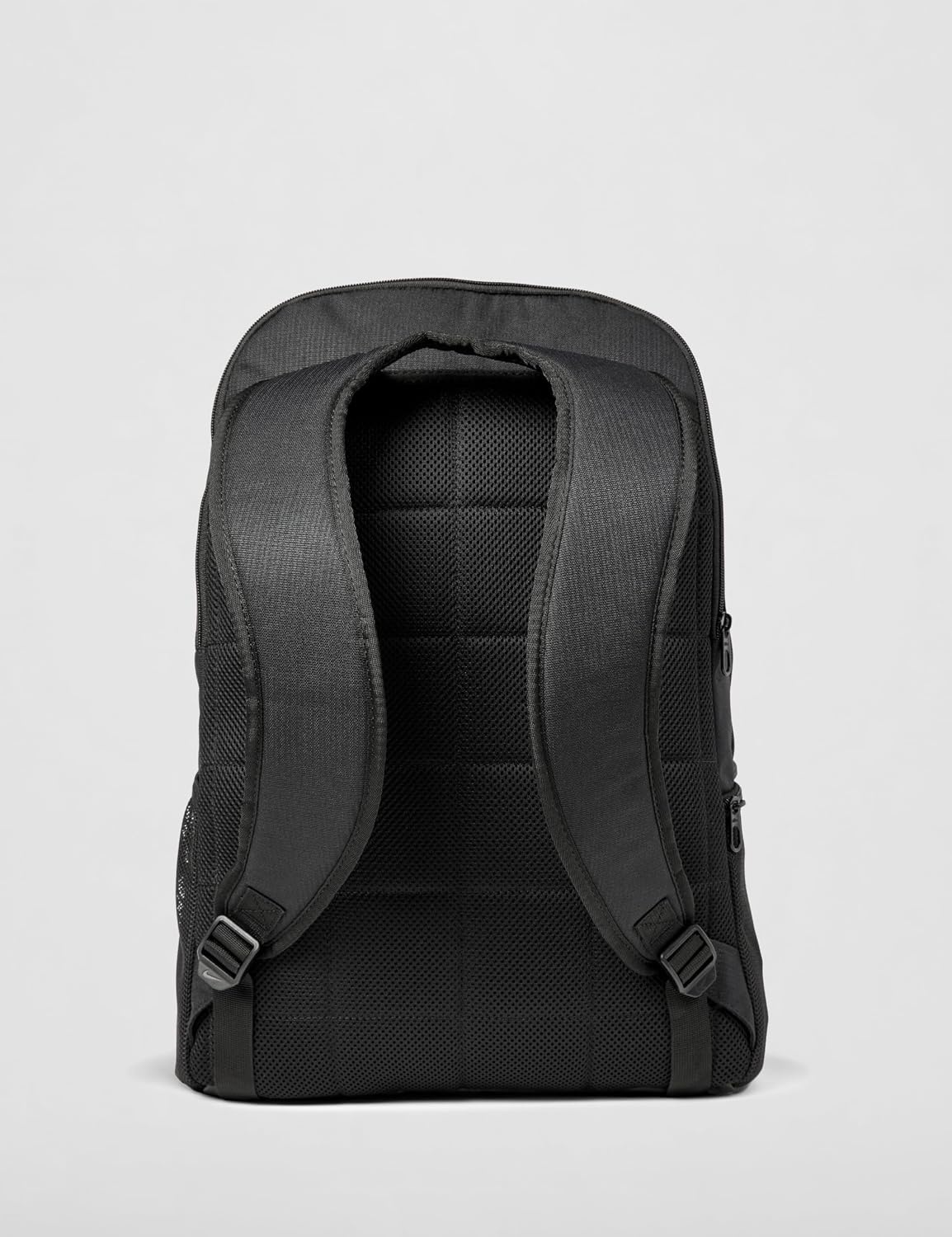 image:imageNike Unisex Adult Gameday Brasilia 95 Training Backpack 24L or 30L Mens and WomensBlackBlackWhite