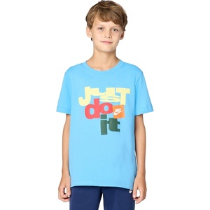 Nike Big Kids’ Sportswear Club Just Do It Graphic T-Shirt – Boys and Girls(Football Blue/(Cf))