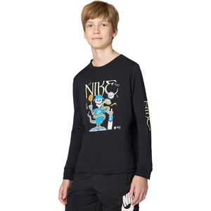 Nike Big Kids’ Sportswear Club Spooky Long-Sleeve T-Shirt – Boys and Girls(Black)