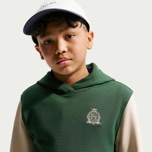 Nike Big Kids’ Sportswear Club French Terry Hoodie – Boys Girls Sweatshirt(Fir/Sanddrift/Sanddrift/Black)