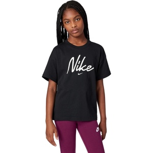 Nike Girls’ Sportswear Club Modern Script Boyfriend T-Shirt(Black)