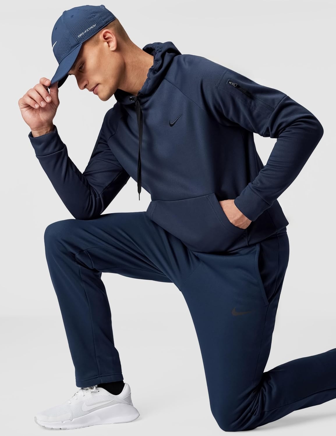 image:imageNike Mens Therma Training PantsObsidianBlack