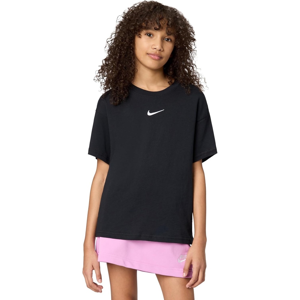 image:imageNike Girls Sportswear Essential Boyfriend TShirtBlack
