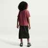 Nike Girls’ Sportswear Essential Boyfriend T-Shirt(Pink Smoke)