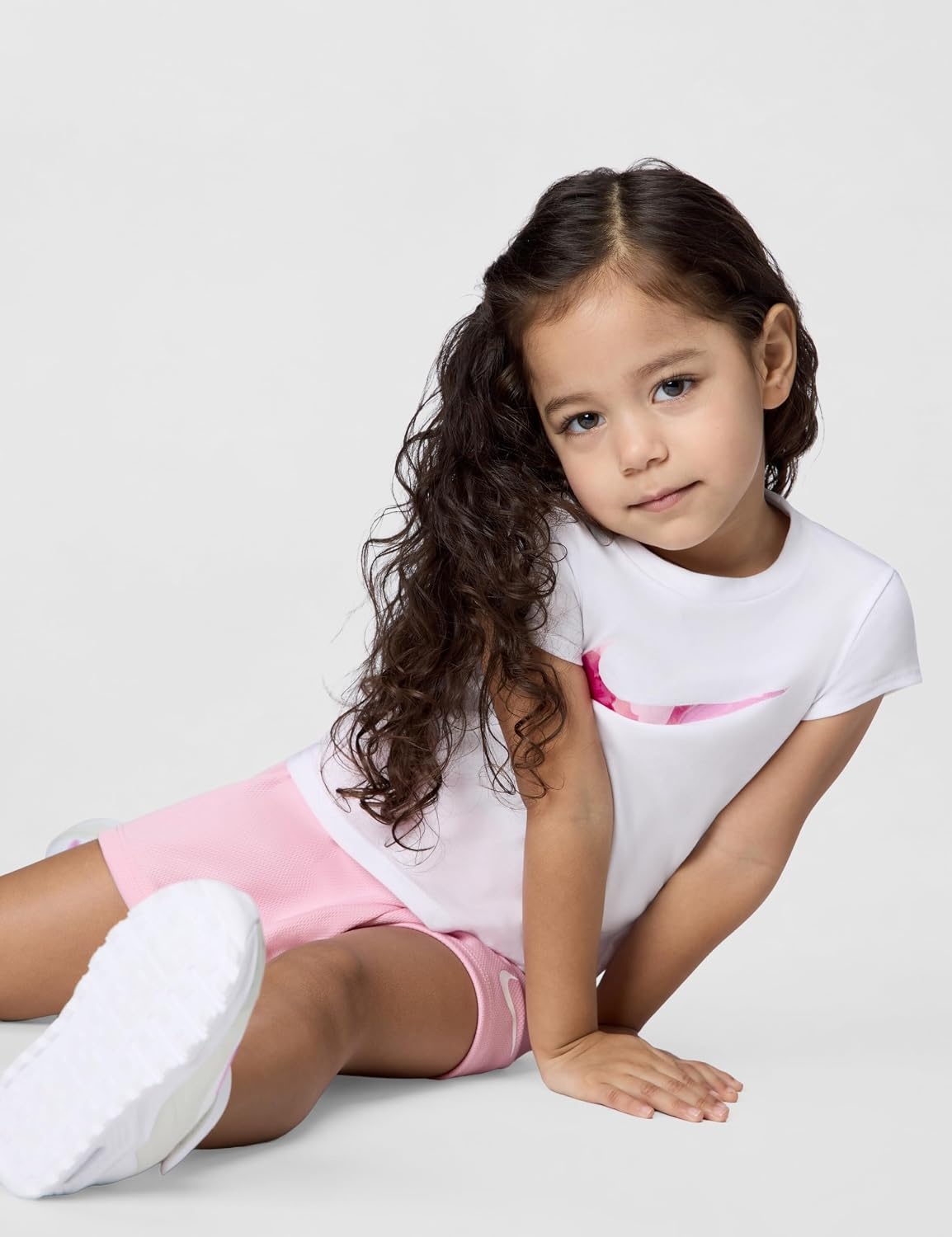 image:imageNike Girls Graphic TShirt and Mesh Shorts 2Piece Outfit SetWhiteMedium Soft Pink