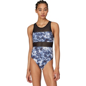 Nike Women’s V-Back One Piece(Black/Blue)