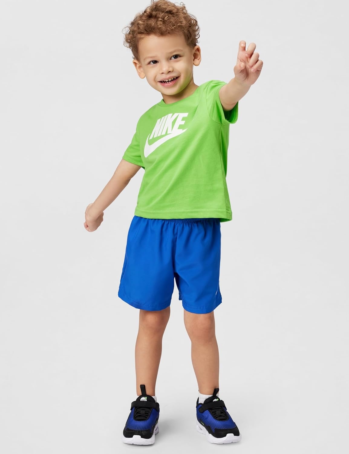 image:imageNike Kids Sportswear Club TShirt Large Swoosh LogoMean Green