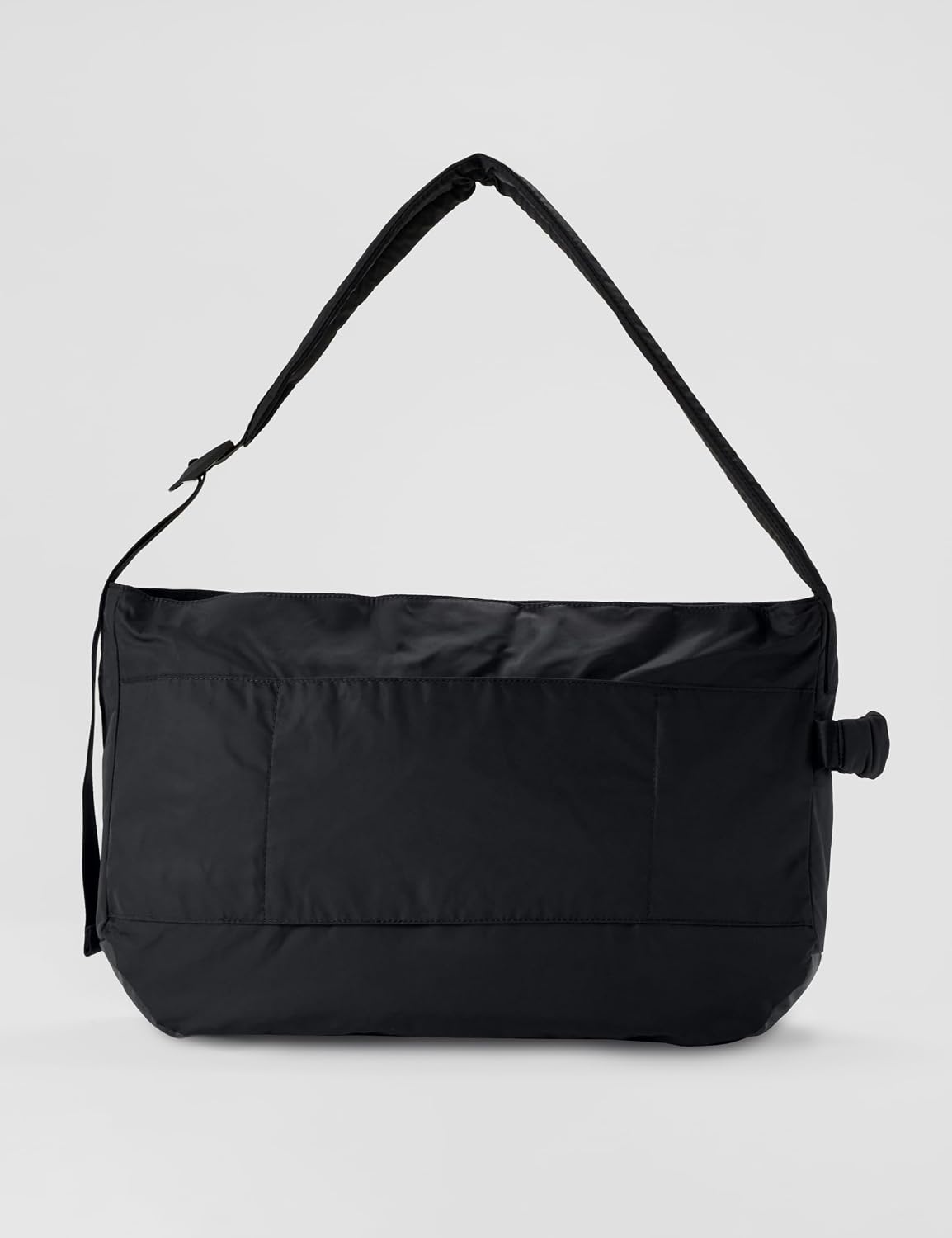 image:imageNike Unisex Adult Fitness One Tote Bag 25L Mens and WomensBlackIron GreyBlack